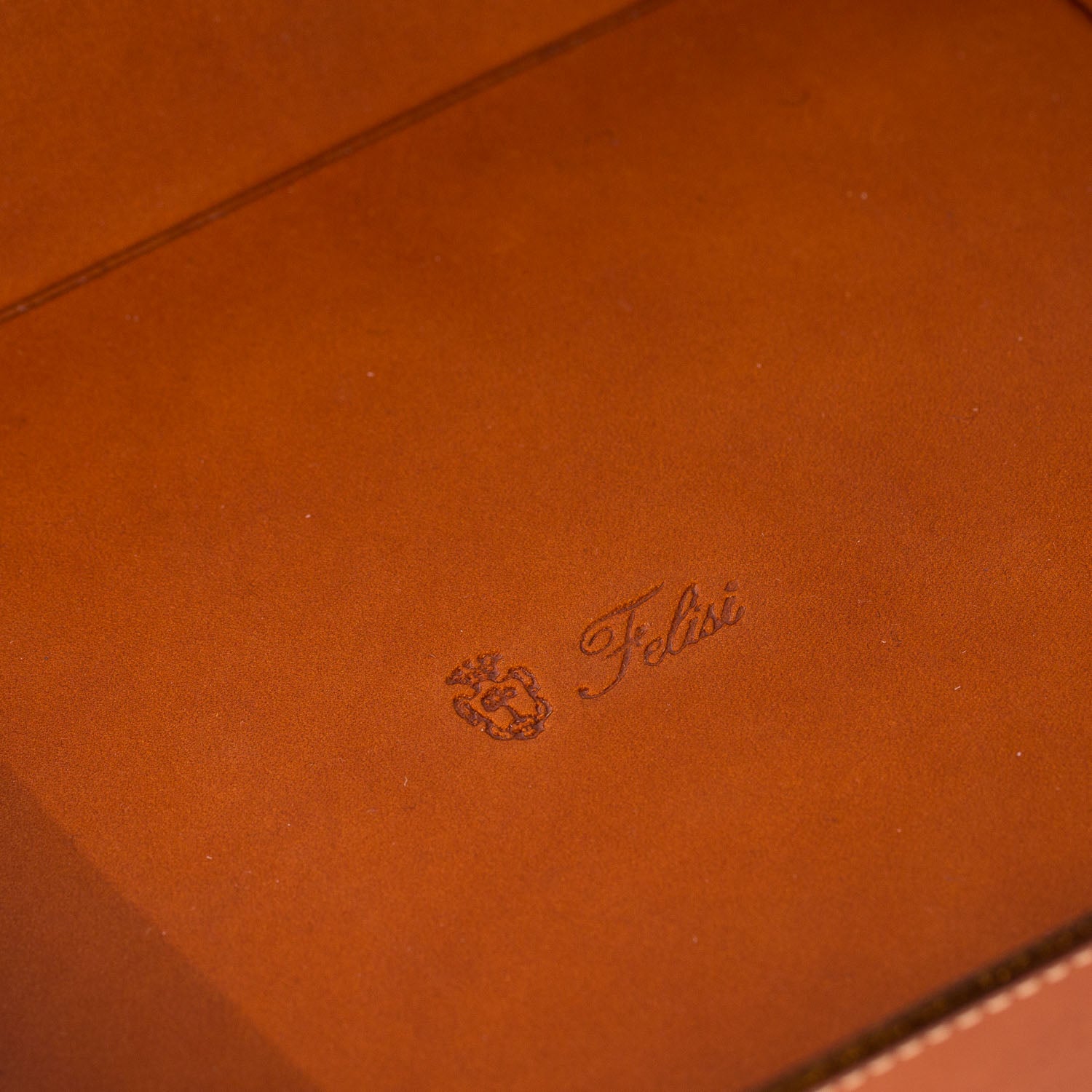 Office Organizer "Utensils Bowl" aus Sattelleder - Handarbeit